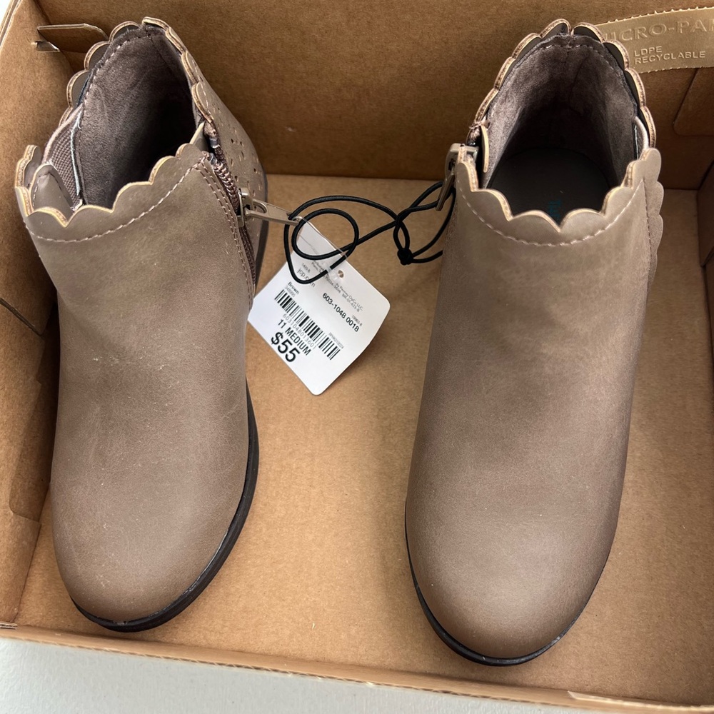 Little Girls Brown Ankle Boots
